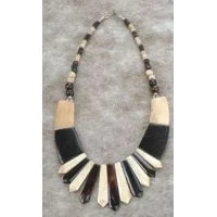 HORN NECKLACE